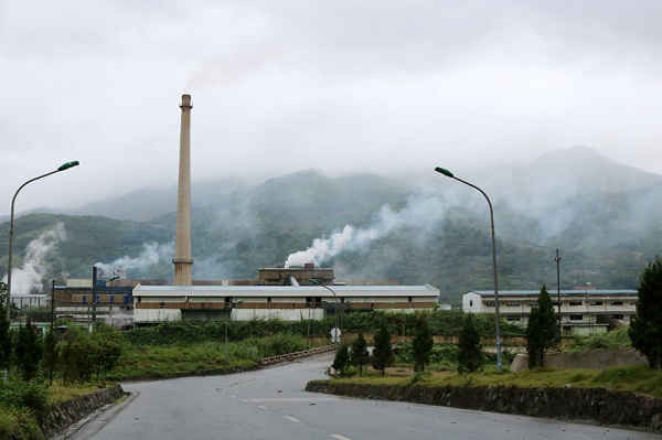Kiểm soát ô nhiễm môi trường không khí tại các khu công nghiệp
