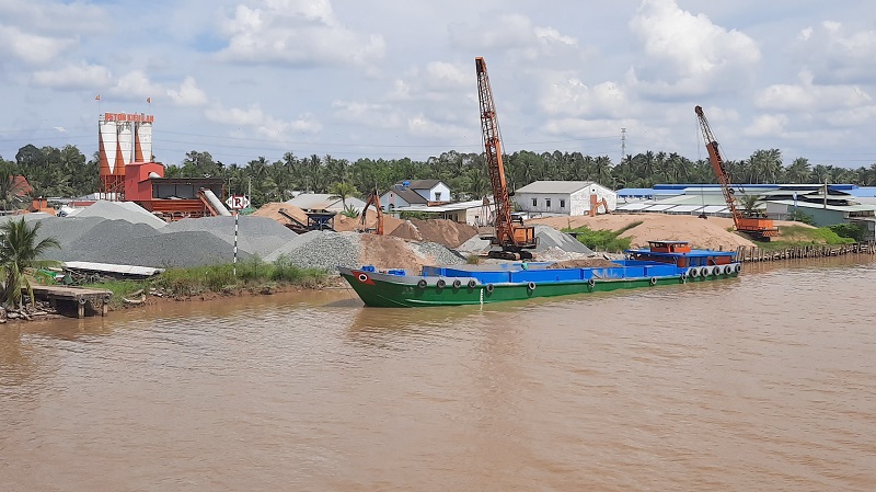 Tăng cường quản lý hoạt động khai thác cát làm vật liệu san lấp