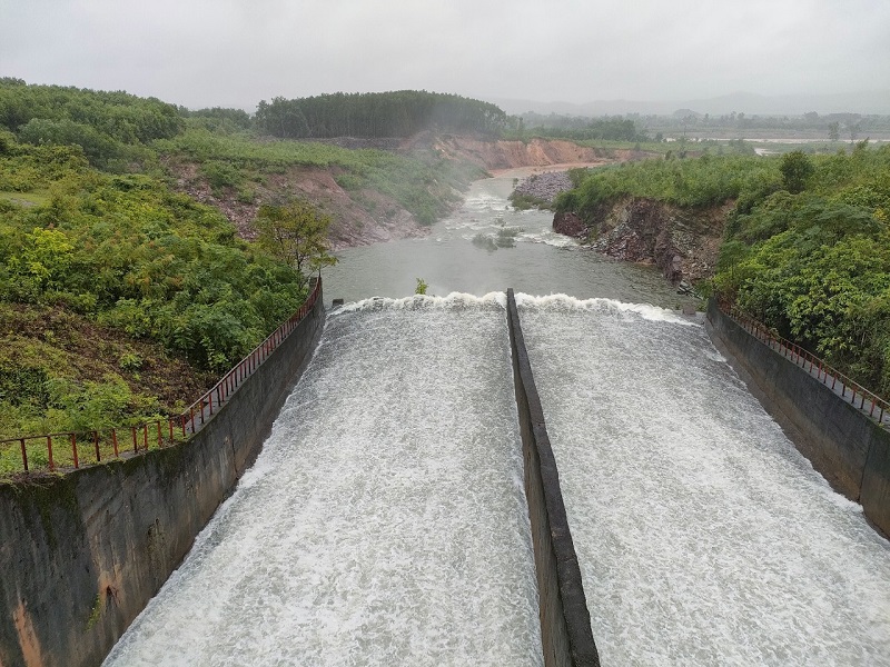 Đảm bảo an toàn hồ đập, chủ động ứng phó với bão Noru