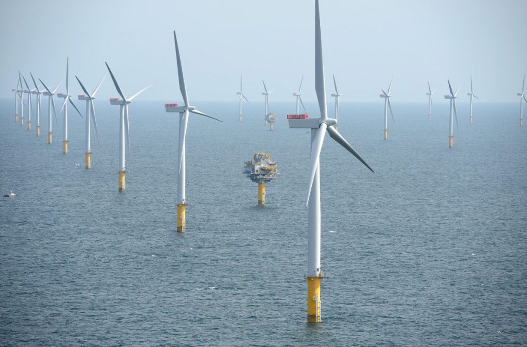 Hoàn thiện chính sách và quy định kỹ thuật để phát triển điện gió ngoài khơi