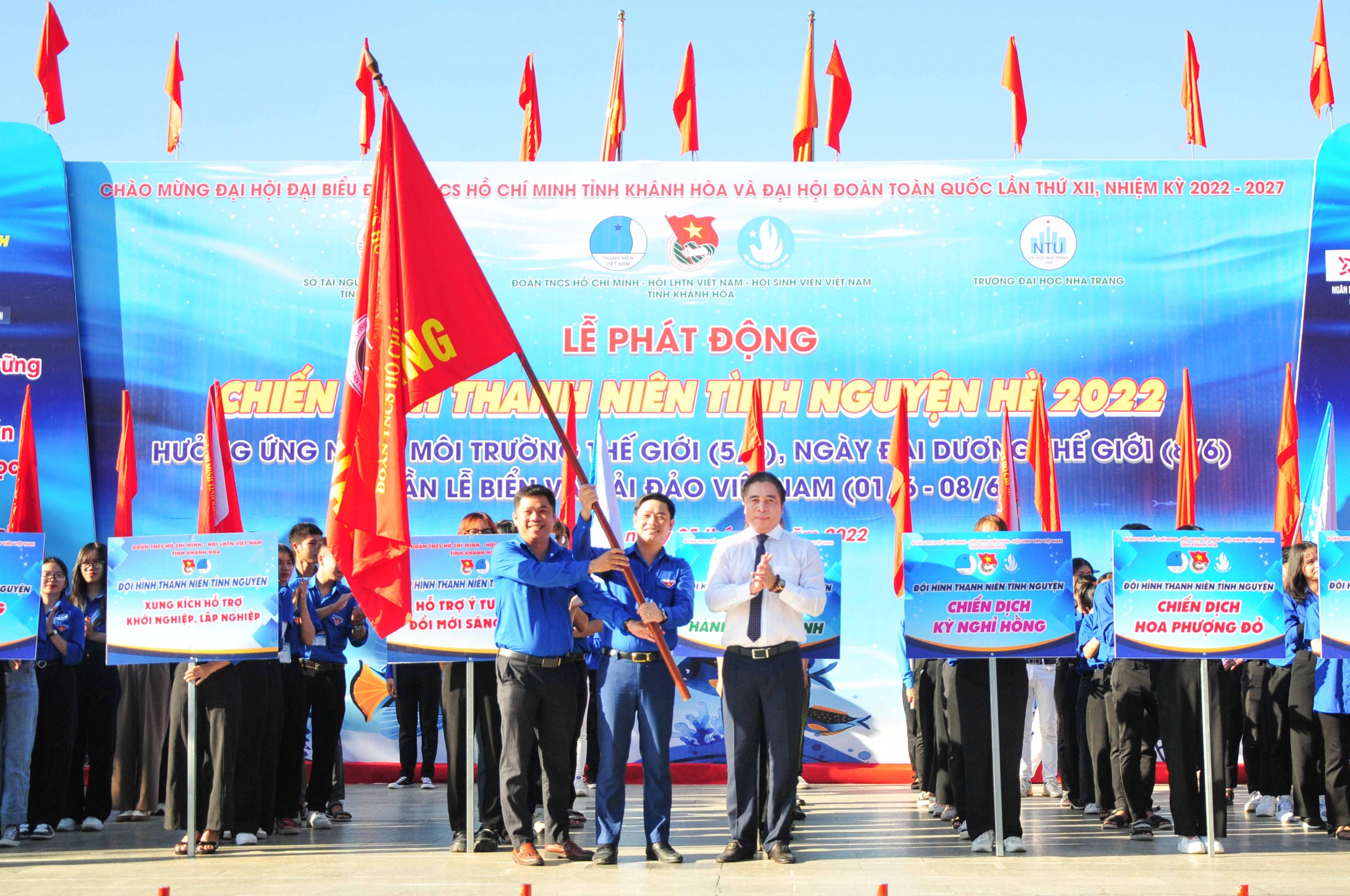 Đa dạng các hoạt động bảo vệ môi trường trong “Chiến dịch Thanh niên tình nguyện hè 2022”