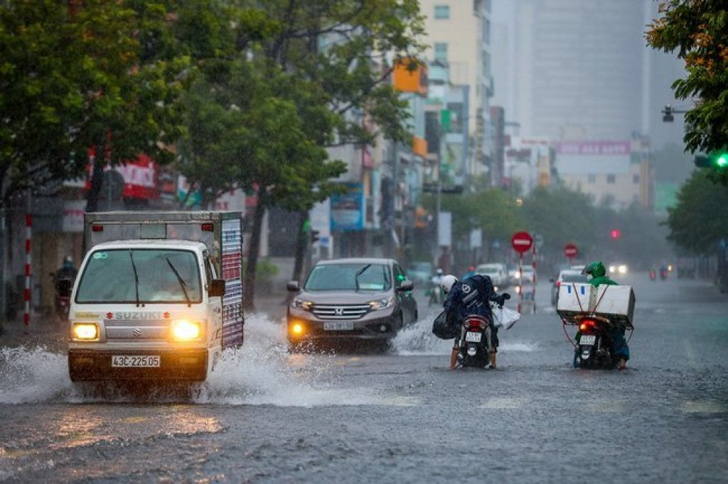 Vùng núi Bắc Bộ cục bộ có mưa to, đề phòng lũ quét, sạt lở đất