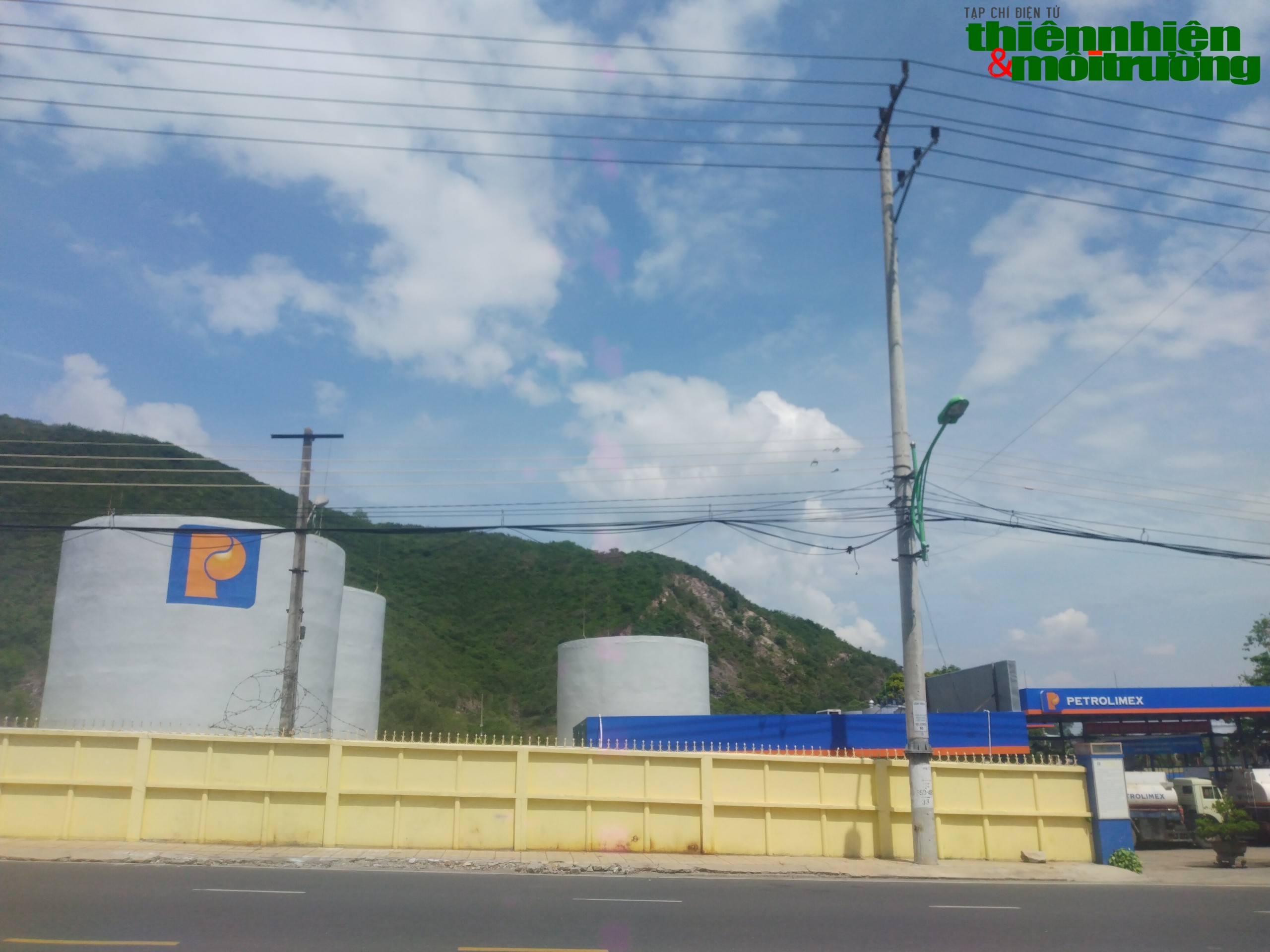 Khánh Hòa: Di dời các kho xăng dầu, trạm nạp gas ra khỏi khu dân cư