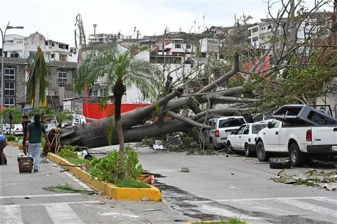 Mexico lên kế hoạch tái thiết sau siêu bão Otis