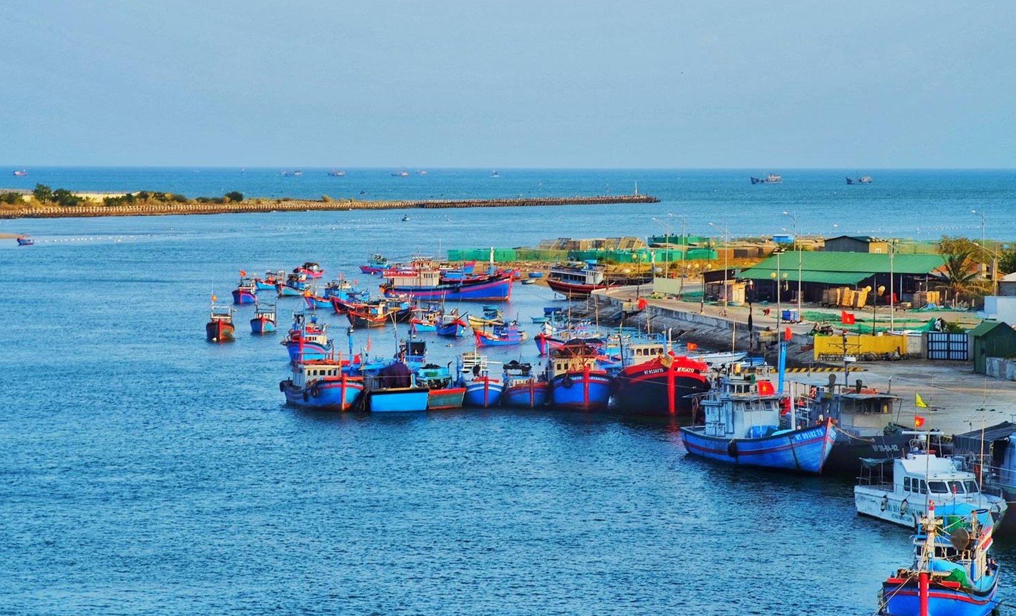 Ninh Thuận khai thác hiệu quả các ngành kinh tế biển