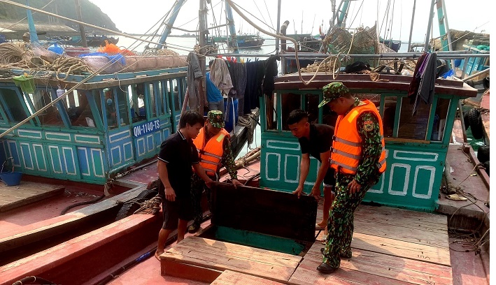 Bộ đội Biên phòng Quảng Ninh bắt giữ 6 tàu khai thác thủy sản trái phép