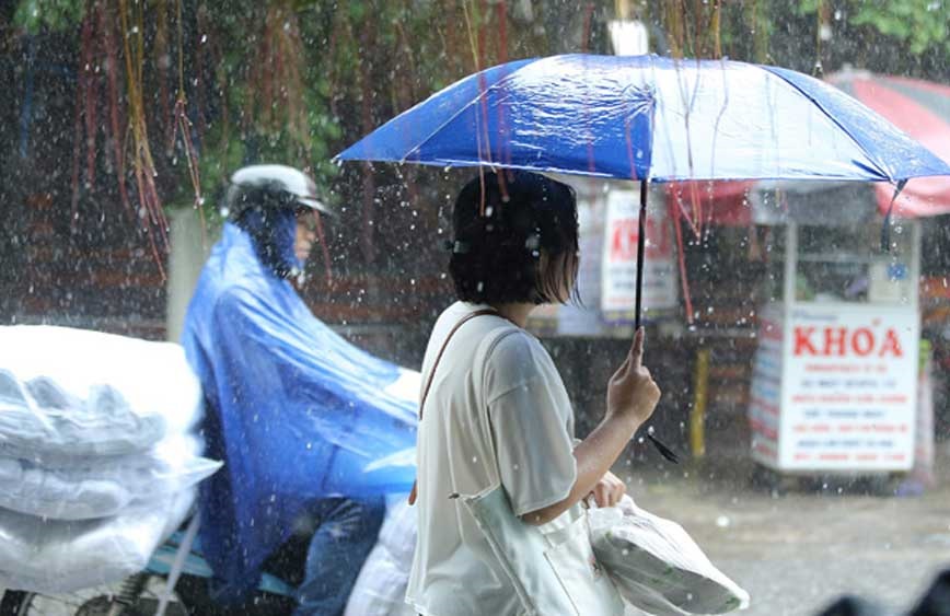 Tin thời tiết ngày 16/9: Nhiều khu vực trên cả nước tiếp tục mưa dông