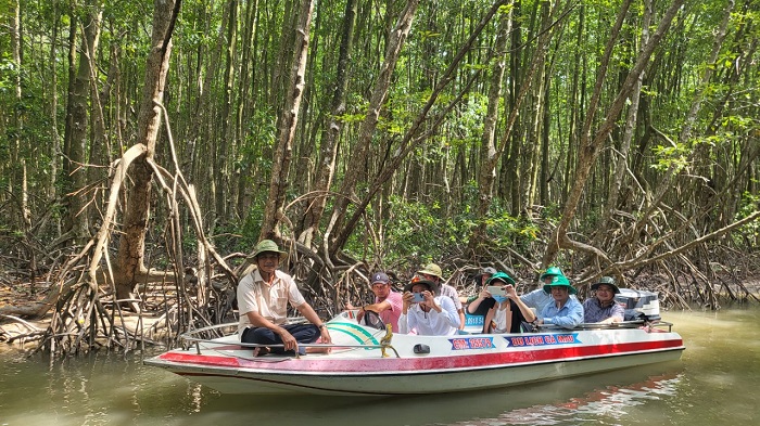 Phát triển du lịch sinh thái cộng đồng tại Cà Mau