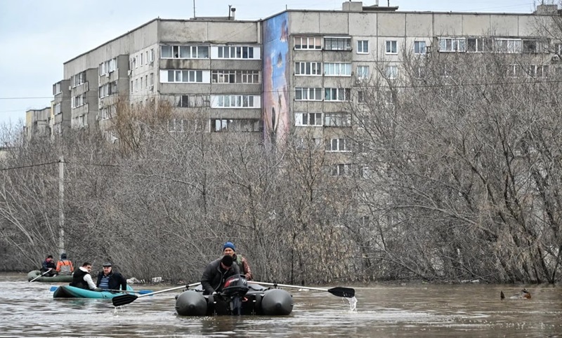Nga: Hàng trăm nghìn người phải sơ tán do lũ lụt