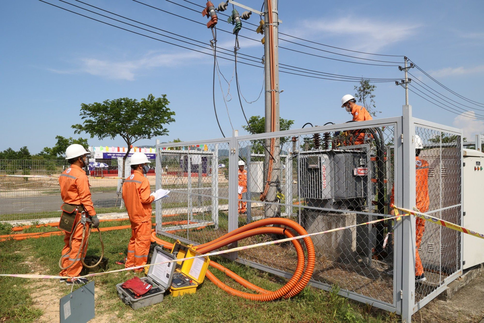 Đảm bảo cung ứng điện mùa nắng nóng tại khu vực miền Trung-Tây Nguyên