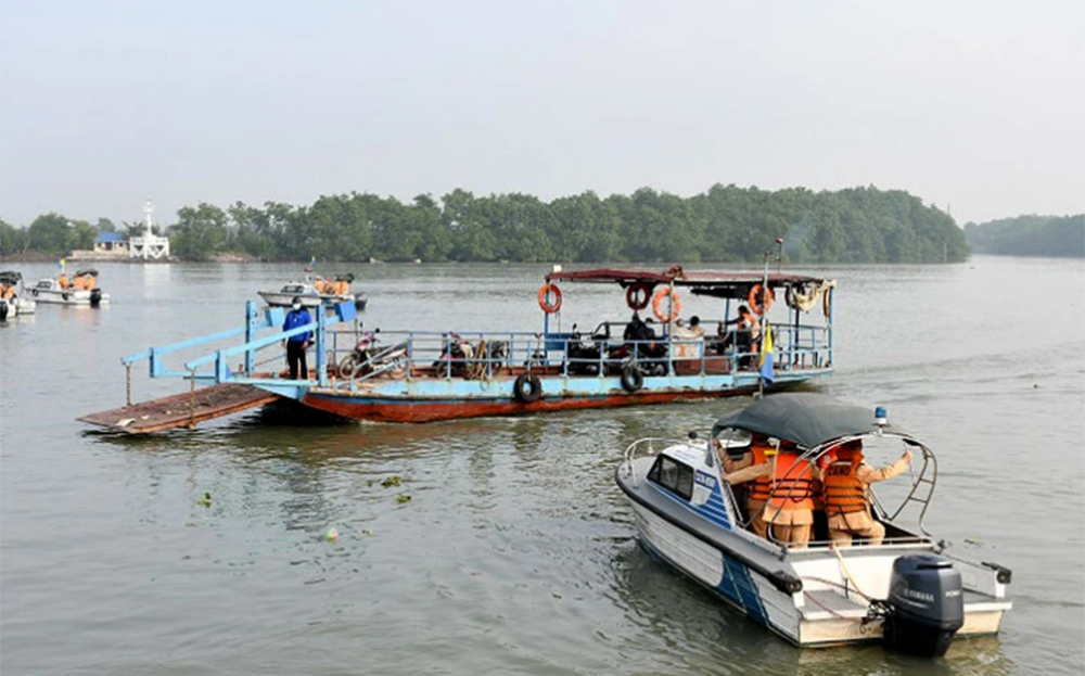 Đảm bảo an toàn giao thông đường thủy trong mùa mưa bão