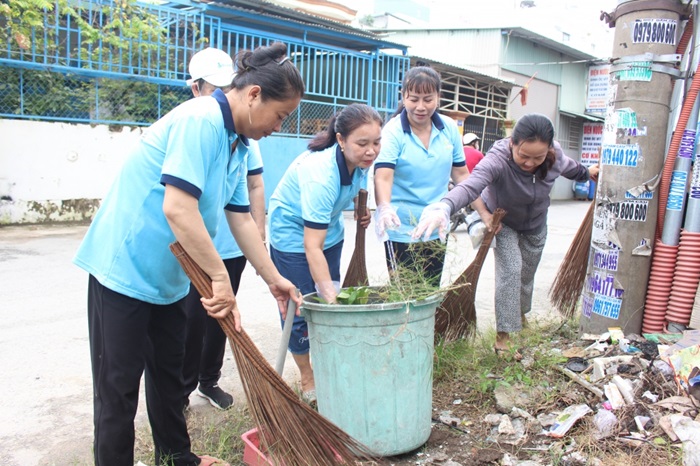 Các cấp hội phụ nữ tham gia bảo vệ môi trường, xây dựng nông thôn mới