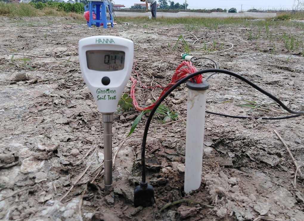 Chế tạo máy cảm biến đo ô nhiễm trong đất nông nghiệp