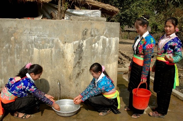 Cải thiện vệ sinh môi trường nông thôn