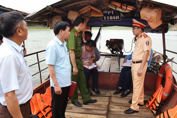 Phú Thọ: Sử dụng công nghệ giám sát hoạt động khai thác cát sỏi trên sông