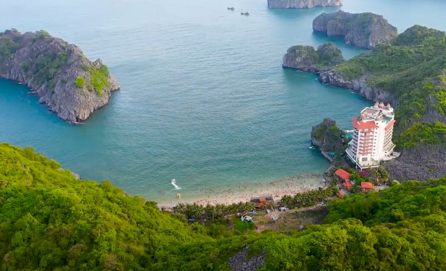 [Photo Story] “Vịnh Hạ Long - Quần đảo Cát Bà” – Nơi giao thoa giữa núi rừng và biển đảo