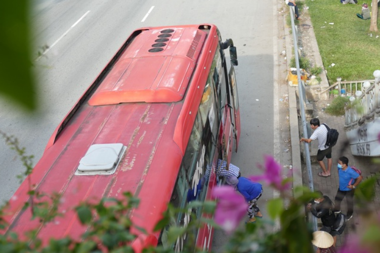 Tăng cường kiểm tra, xử lý tình trạng “xe dù, bến cóc”