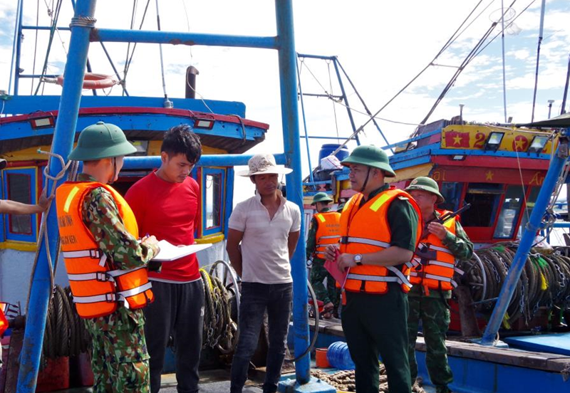 Ba giải pháp trọng tâm chống khai thác thủy hải sản bất hợp pháp