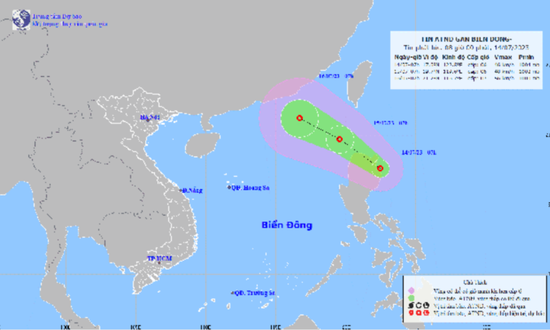 Áp thấp nhiệt đới mạnh cấp 8 sắp vào Biển Đông