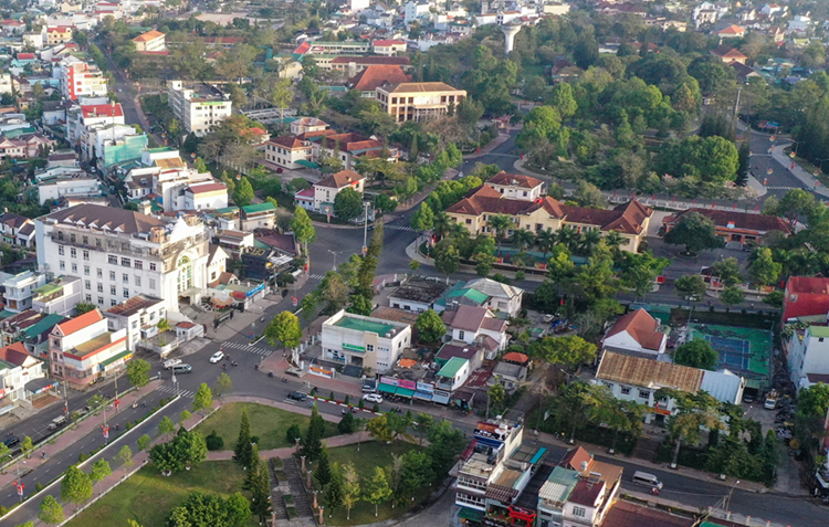 Lâm Đồng cần ưu tiên đầu tư hạ tầng giao thông, đô thị ứng phó biến đổi khí hậu