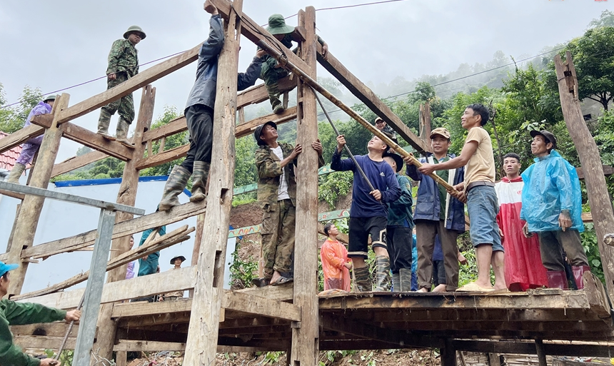 Tập trung ứng phó, khắc phục hậu quả mưa lũ ở phía Bắc