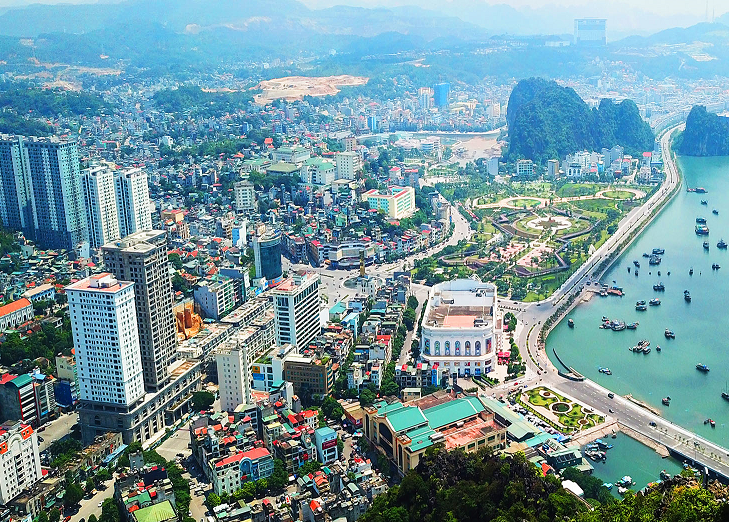 Tiếp tục xây dựng Quảng Ninh văn minh, giàu đẹp mang bản sắc riêng