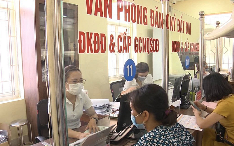 [Luật Đất đai sửa đổi] Các trường hợp thu hồi Giấy chứng nhận quyền sử dụng đất