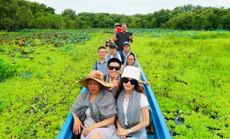 Phát triển du lịch theo hướng “xanh”