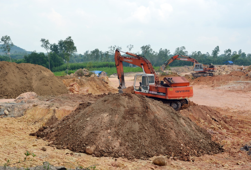 Bộ Giao thông Vận tải: Nghiêm cấm chỉ định mỏ vật liệu xây dựng phục vụ dự án giao thông