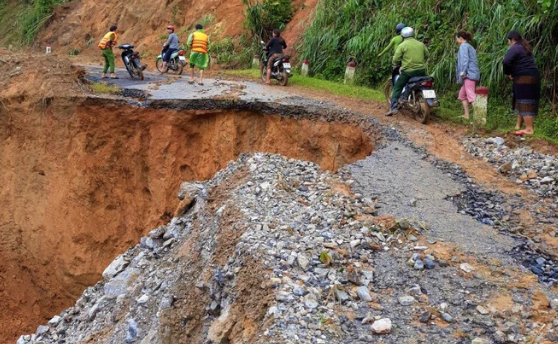 Bộ GTVT: Đảm bảo an toàn vận tải mùa mưa bão