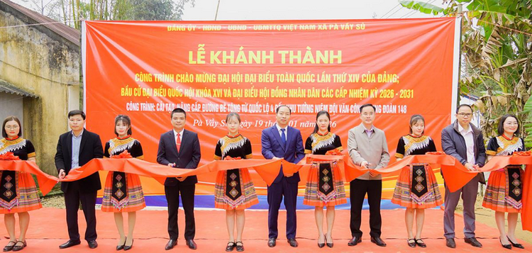 Xã Pà Vầy Sủ khánh thành công trình chào mừng Đại hội Đảng lần thứ XIV