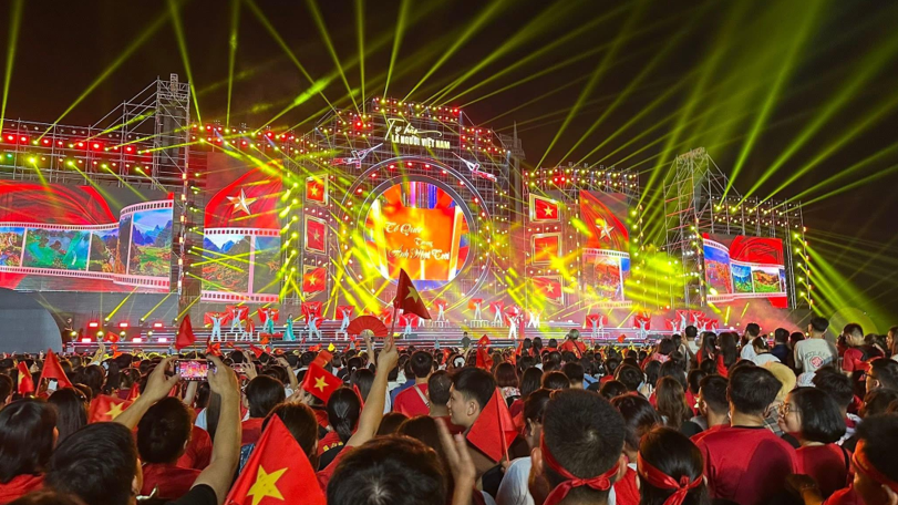[Photo Story]: “Tự hào là người Việt Nam”
