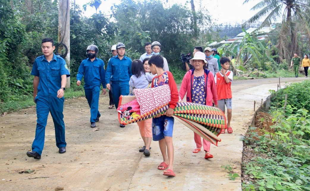 Ứng phó bão số 13: Gia Lai sơ tán hơn 100.000 hộ dân khỏi vùng nguy hiểm