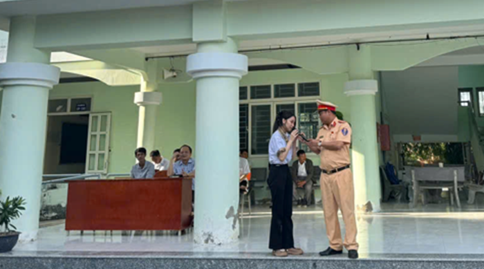 Xây dựng văn hóa giao thông an toàn từ học đường