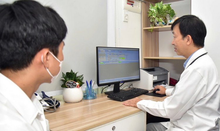 Hà Nội tăng cường ứng dụng công nghệ, triển khai rộng bệnh án điện tử
