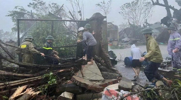 Thanh Hóa thiệt hại nặng nề do bão số 10