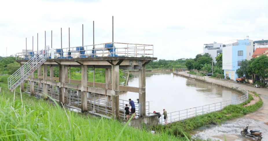 Hà Nội: Công bố tình huống khẩn cấp ngập sàn tại 3 trạm bơm tiêu