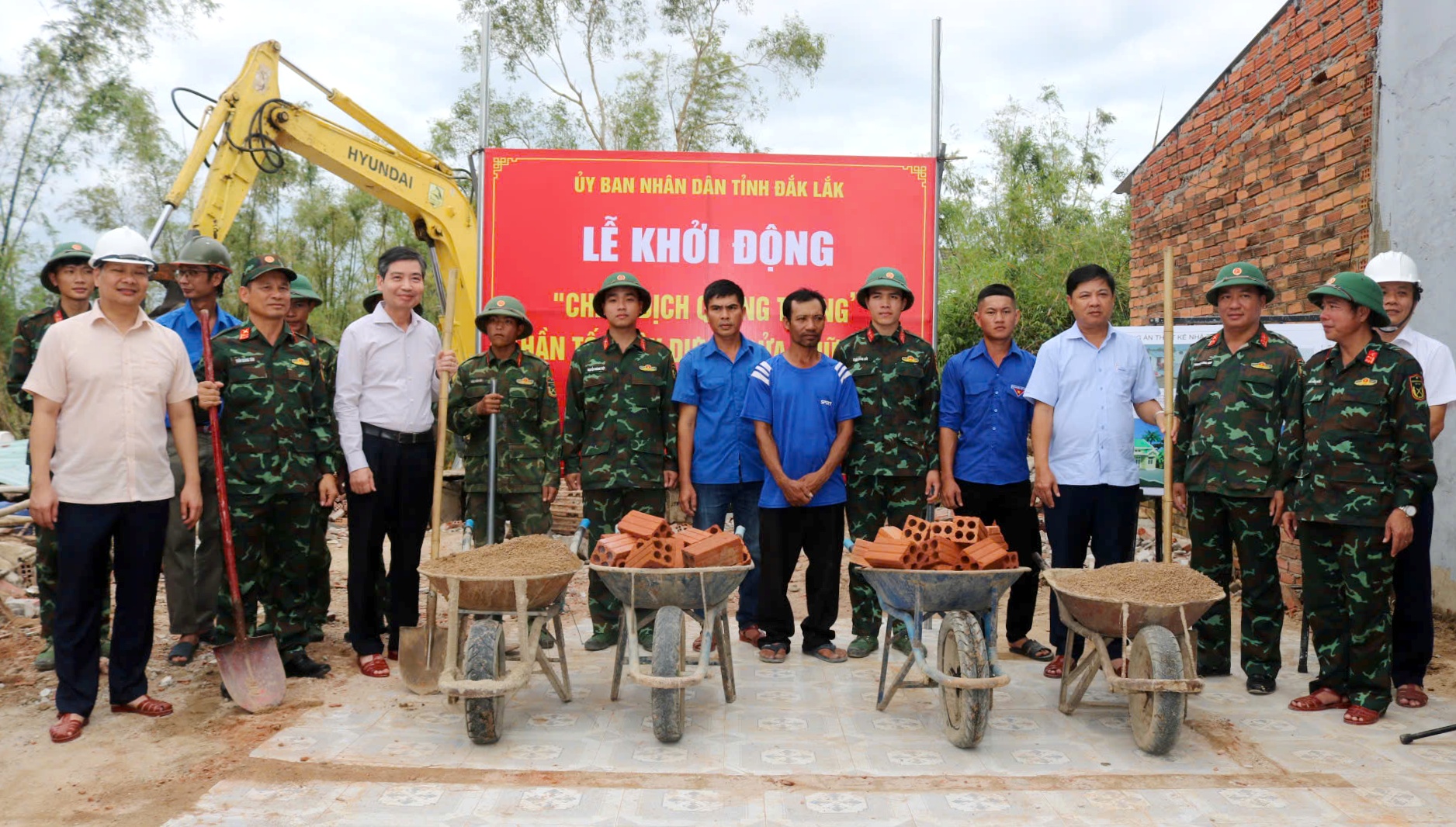 Đắk Lắk: Khẩn trương xây mới, sửa chữa khẩn cấp nhà dân bị hư hỏng do thiên tai