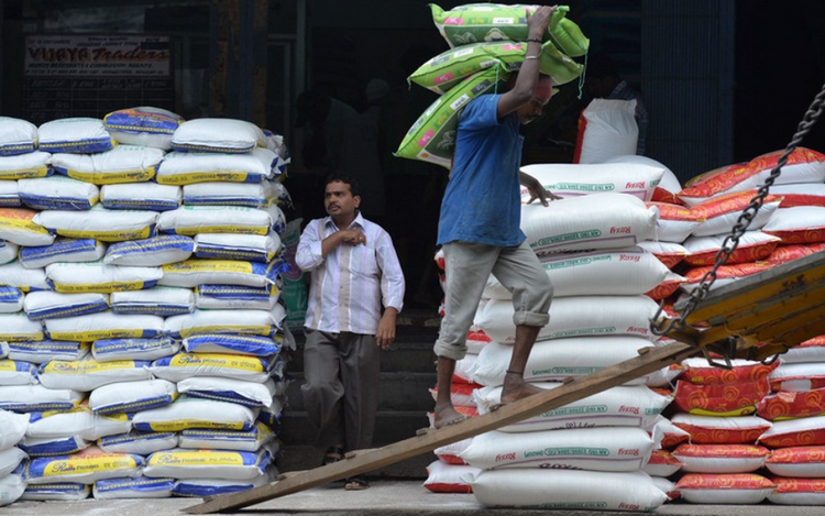 Giá gạo xuất khẩu của Ấn Độ tăng cao