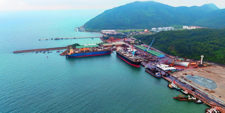 Hà Tĩnh: Công bố vùng nước cảng biển và khu vực hàng hải