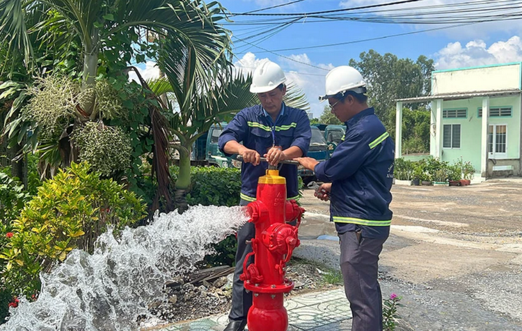 Đảm bảo nguồn nước trong cao điểm nắng nóng