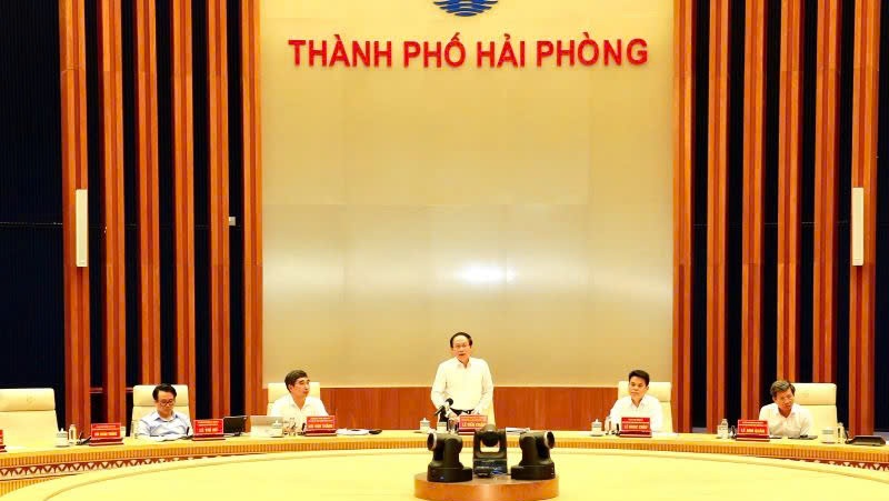 Quyết tâm hoàn thành GPMB tuyến đường sắt Lào Cai – Hà Nội – Hải Phòng trong năm 2025