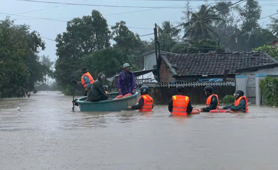 Đắk Lắk: Mưa lũ khiến 15 người thiệt mạng, mất tích, hơn 33.000 ngôi nhà bị ngập