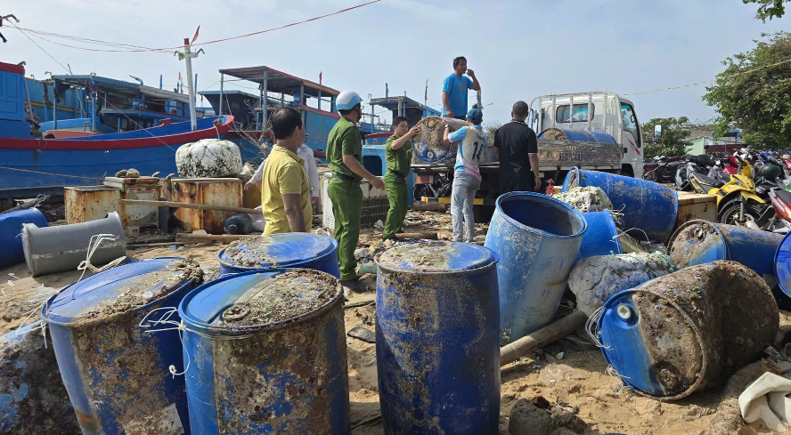 Lâm Đồng: Đặc khu Phú Quý thiệt hại hơn 2 tỷ đồng do ảnh hưởng bão số 15