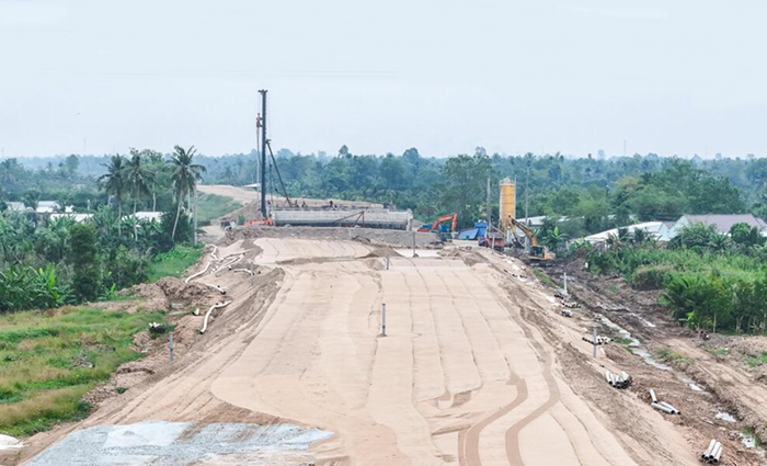 Nguồn vật liệu san lấp gặp khó khăn do cát lòng sông, hồ không thuộc khoáng sản nhóm IV