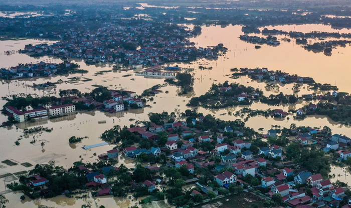 Thái Nguyên: Tiêm phòng uốn ván miễn phí cho người dân vùng ngập lụt