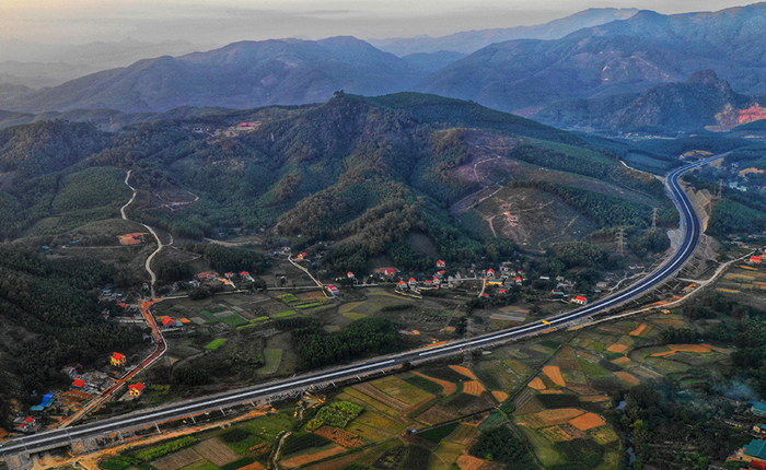 Nhiều nổi bật phát triển kinh tế-xã hội giai đoạn 2021-2025