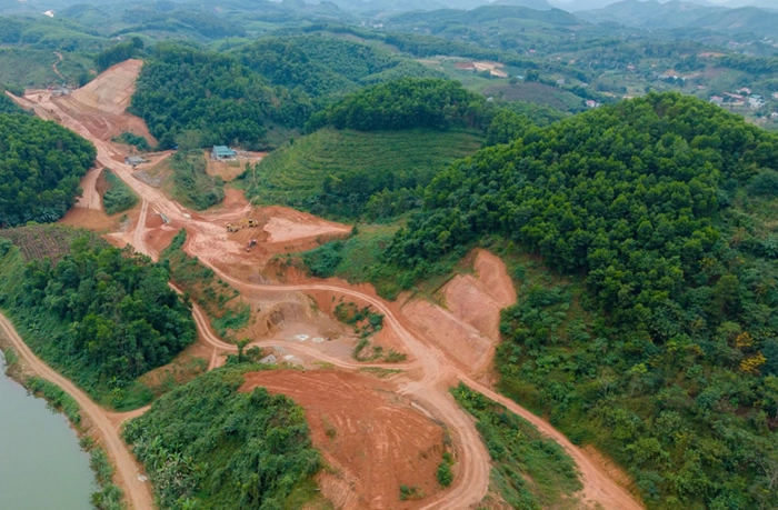 Tăng cường kiểm tra, đảm bảo an toàn lao động, vệ sinh môi trường tại các dự án
