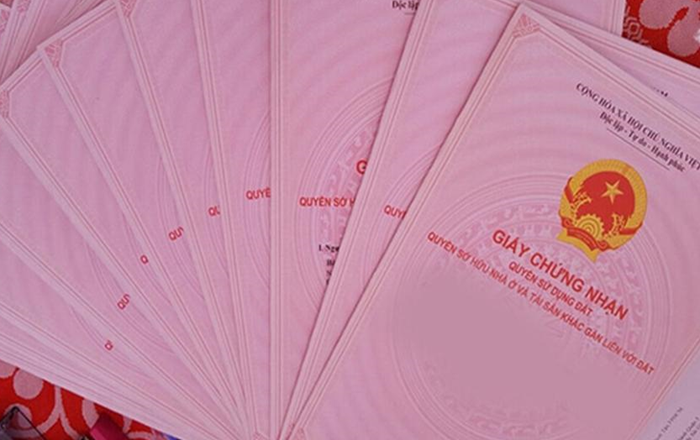 Thông báo về việc cấp Giấy chứng nhận quyền sử dụng đất, quyền sở hữu tài sản gắn liền với đất