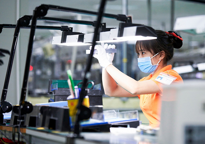 Infographic: Sản xuất công nghiệp tháng 11 và 11 tháng năm 2025